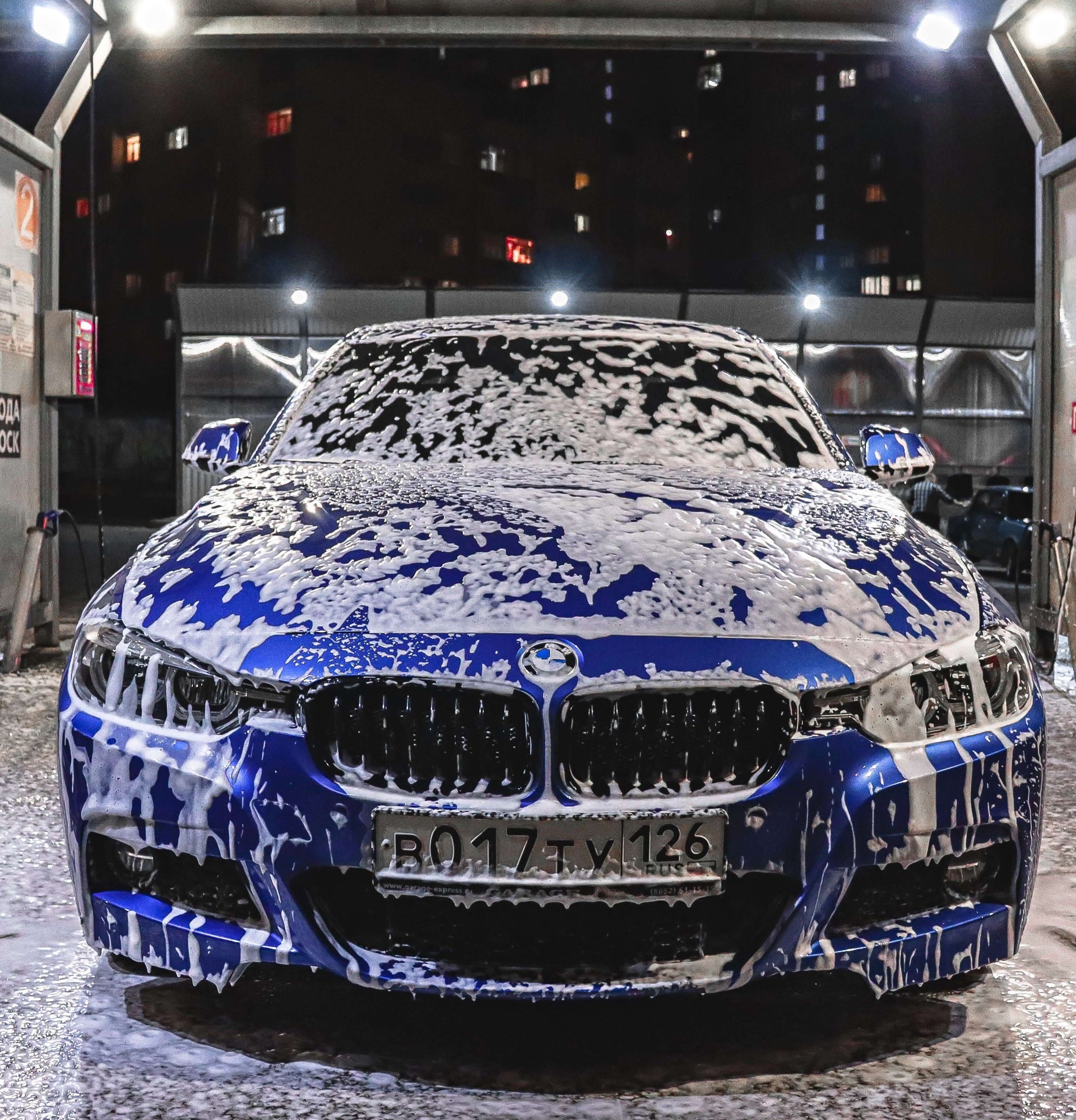 BMW Detailing & Car Wash Near You: Miami Engines